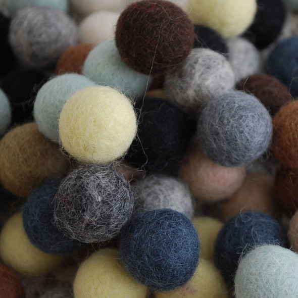 100% Wool Felt Balls - 100 Count - 2cm - Neutral Colours