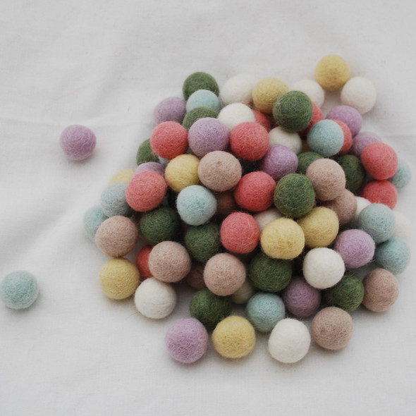 100% Wool Felt Balls - 100 Count - 2cm - Pastel Colours