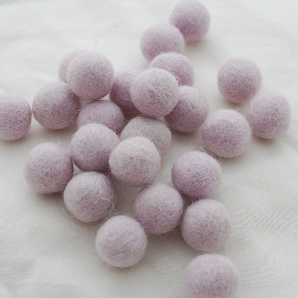 100% Wool Felt Balls - 2cm - Light Thistle Purple - 20 Count / 100 Count