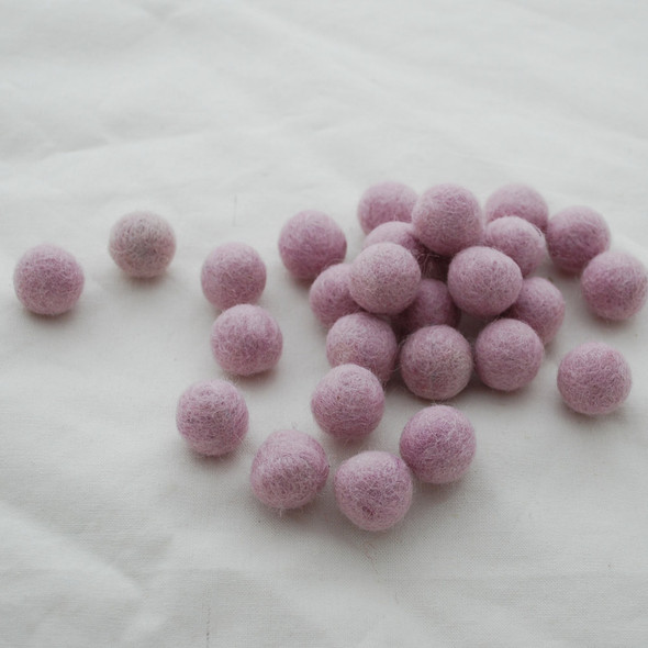 100% Wool Felt Balls - 1.5cm - Light Pastel Purple - 25 Count / 100 Count