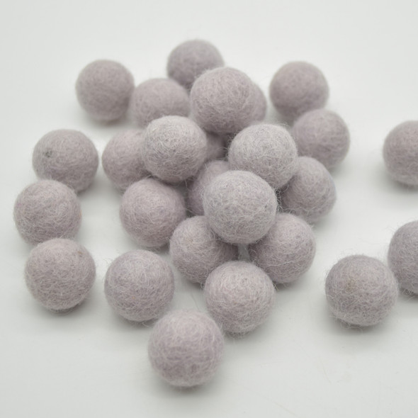 100% Wool Felt Balls - 2.5cm - Light Silver Grey - 20 Count / 100 Count