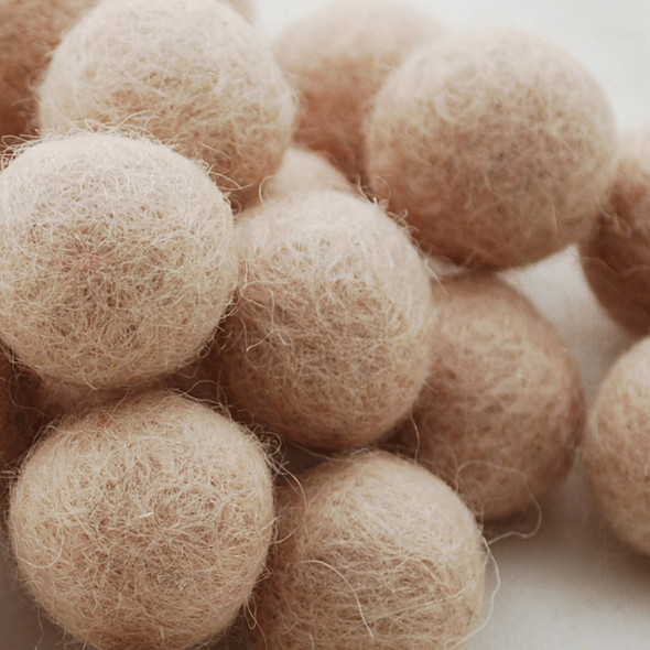 100% Wool Felt Balls - 2.5cm - Light Latte Brown - 20 Count / 100 Count
