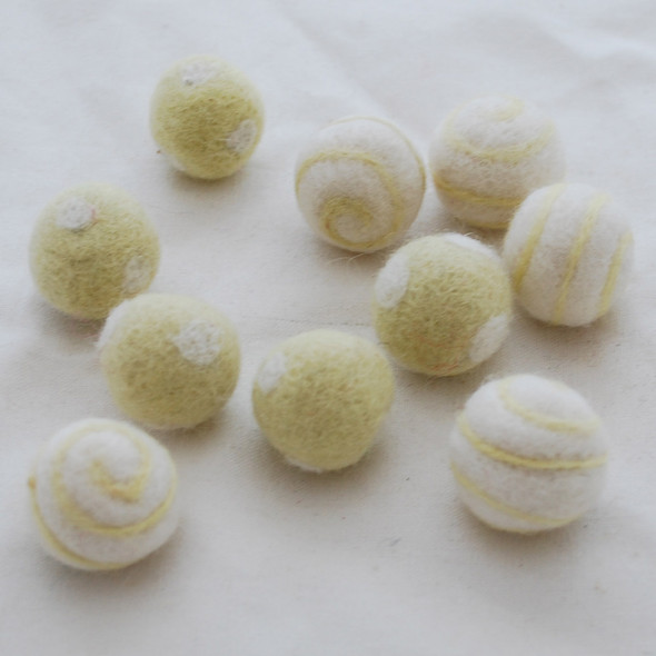 100% Wool Felt Balls - Polka Dots & Swirl Felt Balls - 2.5cm - 10 Count - Cream