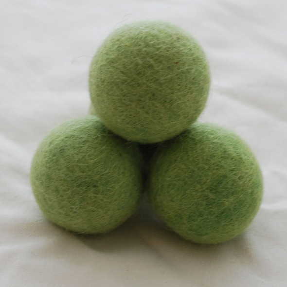 100% Wool Felt Balls - 5 Count - 4cm - Grass Green