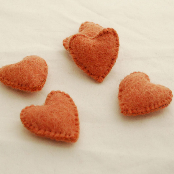 100% Wool Felt Fabric Hand Sewn / Stitched Felt Heart - 4 Count - approx 5.5cm - Light Carrot Orange