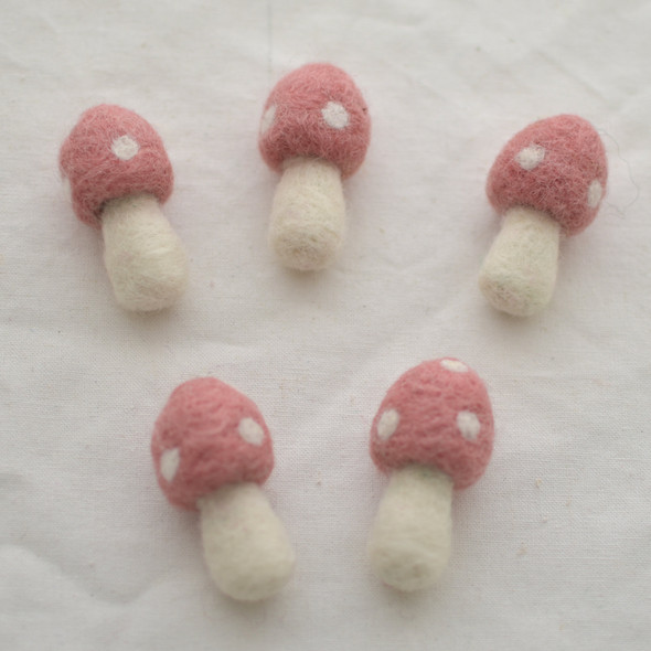 100% Wool Felt Mushrooms Toadstools - 5 Count - 4.5cm - Dusty Rose Pink