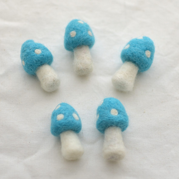 100% Wool Felt Mushrooms Toadstools - 5 Count - 4.5cm - Turquoise