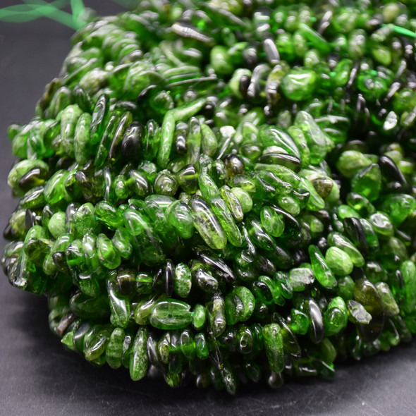 High Quality Grade A Natural Green Chrome Diopside Semi-precious Gemstone Chips Nuggets Beads - 5mm - 8mm, approx 32" Strand