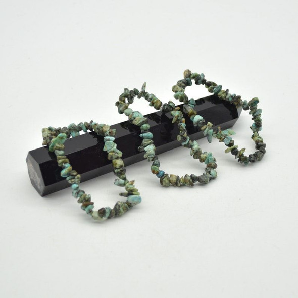 African Turquoise Gemstone Chip Bracelet / Beads Sample strand