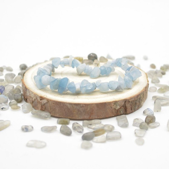 Aquamarine Gemstone Chip Bracelet / Beads Sample strand