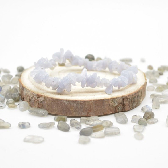 Blue Lace Agate Gemstone Chip Bracelet / Beads Sample strand