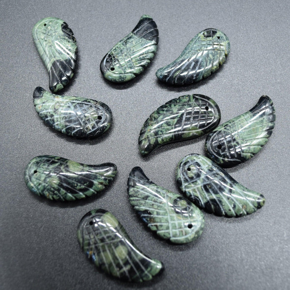 Natural Kambaba Jasper Semi-precious Gemstone Carved Feather Pendant - 3.5cm x 1.7cm