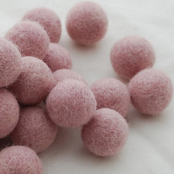 100% Wool Felt Balls - 2.5cm - Very Pale Dusty Pink - 20 Count / 100 Count