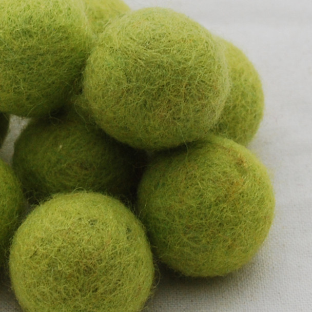 100% Wool Felt Balls - 10 Count - 3cm - Yellow Green