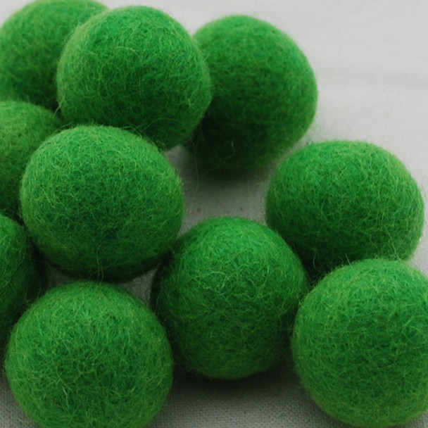 100% Wool Felt Balls - 10 Count - 3cm - Green Flash