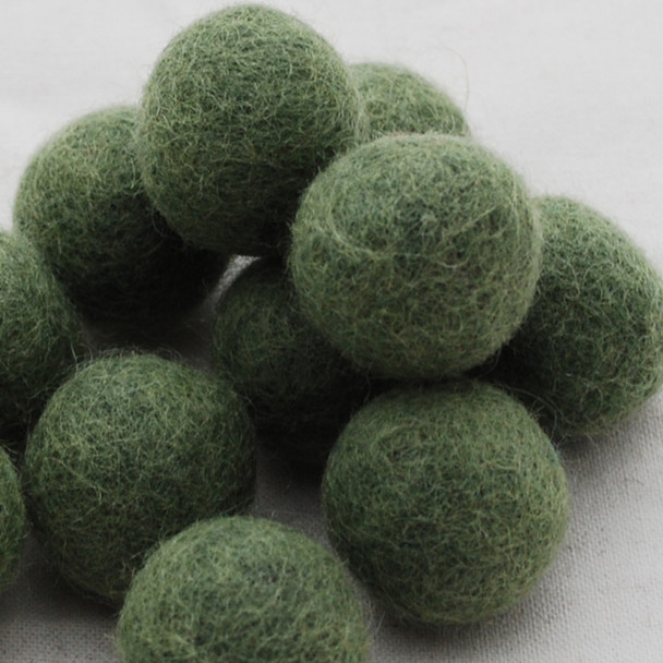 100% Wool Felt Balls - 10 Count - 3cm - Pistachio Green