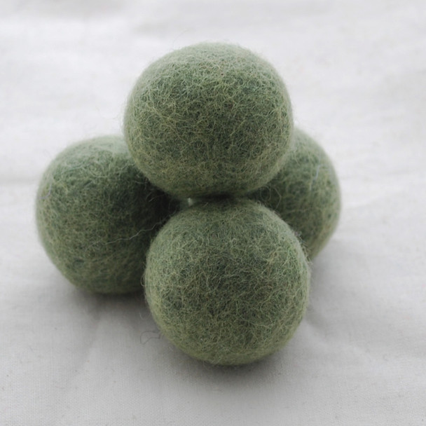 100% Wool Felt Balls - 5 Count - 4cm - Pistachio Green