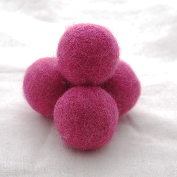 100% Wool Felt Balls - 5 Count - 4cm - Victorian Rose Pink