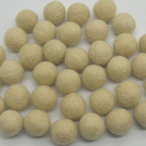 100% Wool Felt Balls - 1.5cm - Champagne - 25 Count / 100 Count