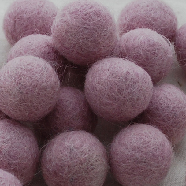 100% Wool Felt Balls - 10 Count - 3cm - Light Pastel Purple