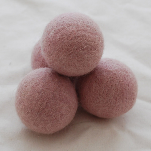 100% Wool Felt Balls - 5 Count - 4cm - Very Pale Dusty Pink