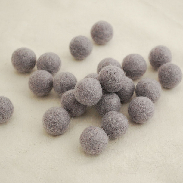 100% Wool Felt Balls - 10 Count - 3cm - Rocket Metallic Grey