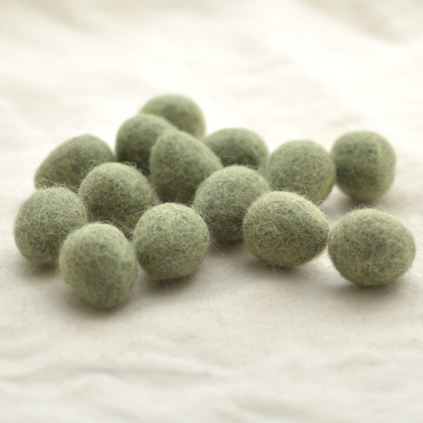 100% Wool Felt Eggs / Raindrops - 10 Count - Pistachio Green