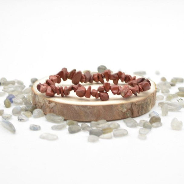 Red Jasper Gemstone Chip Bracelet / Beads Sample strand