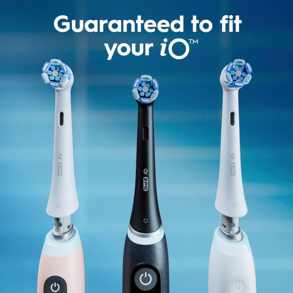 Oral-B iO Ultimate Clean Replacement Brush Heads, 5 Count, 4 Ultimate Clean + 1 Gum & Sensitive Black
