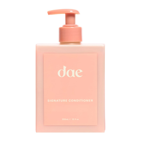 DAE Signature Conditioner - Hydrates, Repairs, Strengthens & Calms Frizz