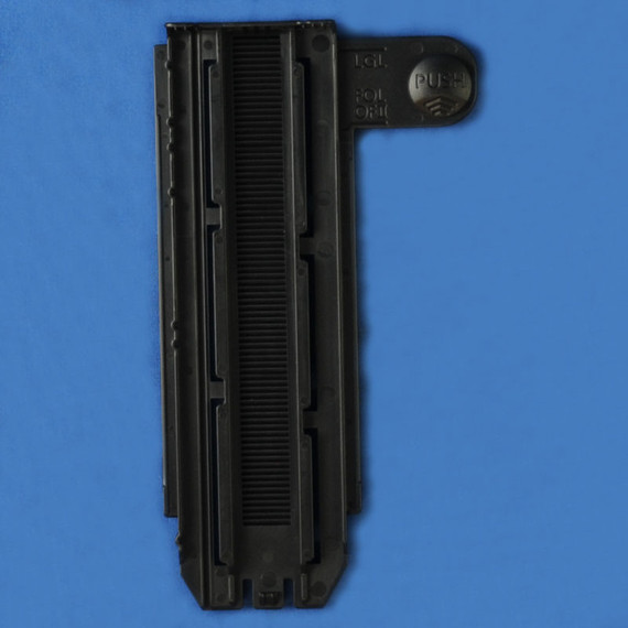 KYOCERA 302LV09080 Rail Cursor End