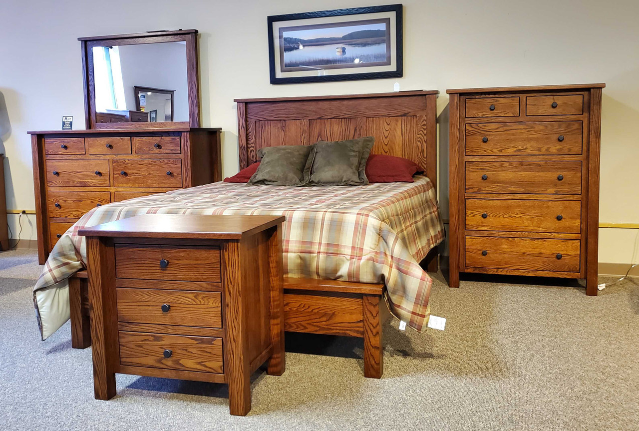 Amish oak chest of shop drawers