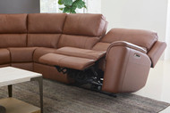 Manual vs Power Recliners: Features, Benefits, and How to Choose the Right Reclining Options