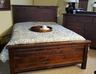 Amish Rustic Queen Bed- Brown Maple Amish Bamm Bed