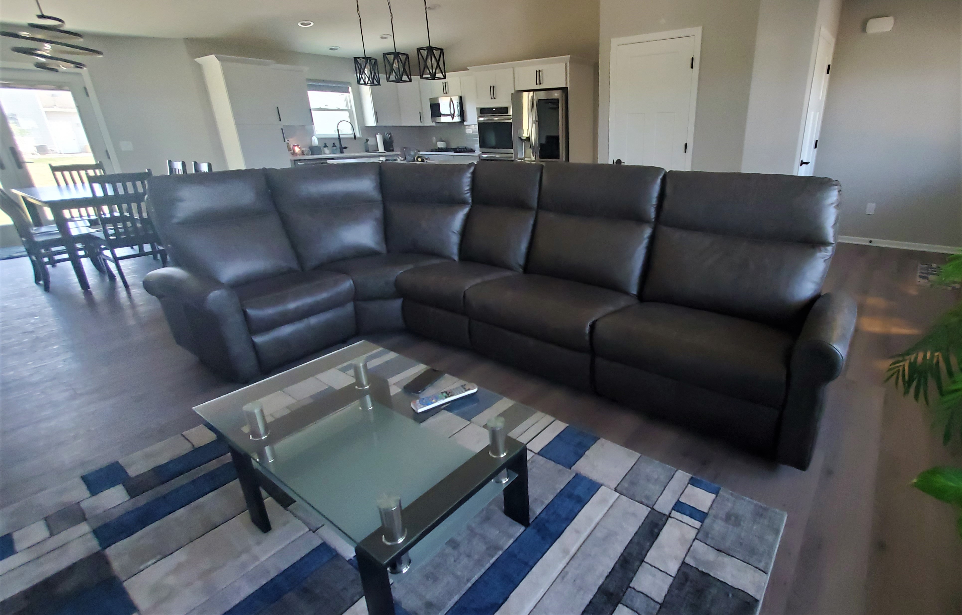 Nancy's ElRan leather reclining sectional for beautiful livingroom