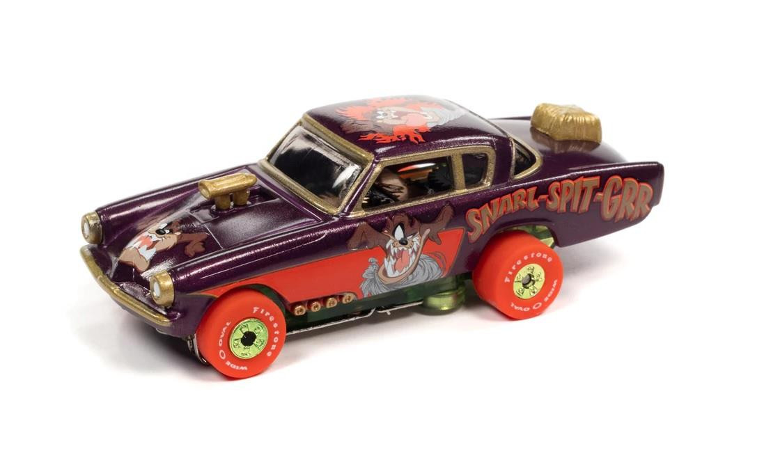 Auto World Diecast ThunderJet R33 Looney Tunes Electric Slot Car