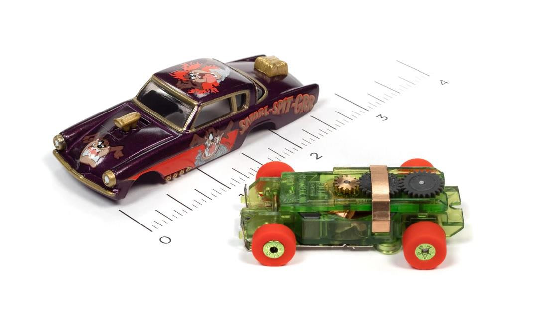 Auto World Diecast ThunderJet R33 Looney Tunes Electric Slot Car