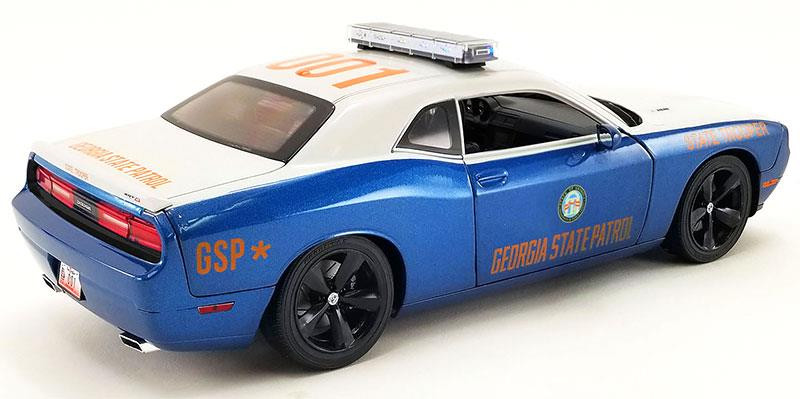 Acme Diecast 1:18 Scale 2010 Dodge Challenger SRT8 - Georgia State