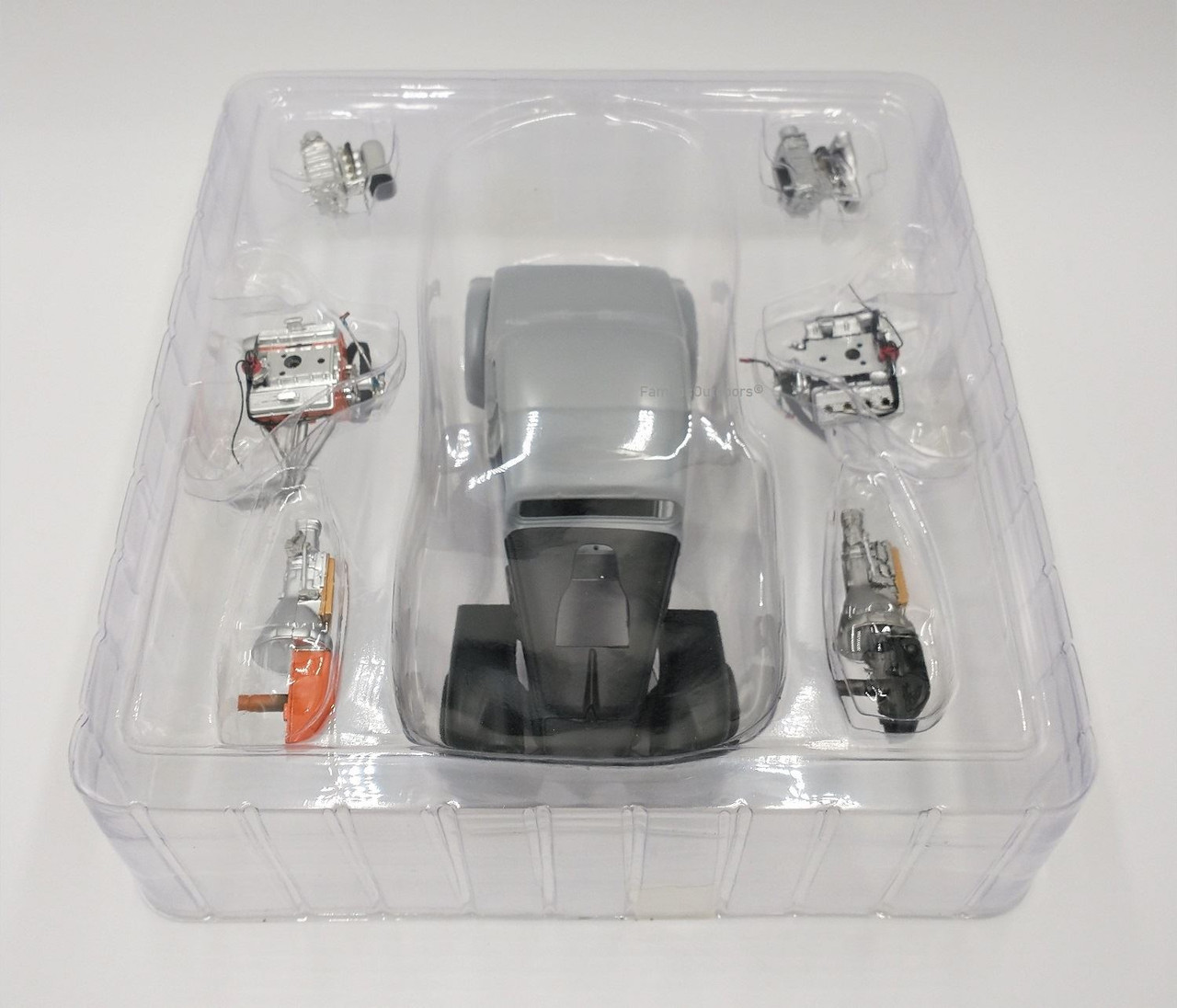 Acme Diecast 1:18 Scale 1933 Gasser Diecast Model Kit