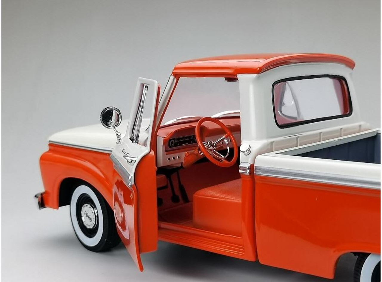 Sun Star 1:18 1965 Ford F-100 Custom Cab Pickup Truck, Orange/White SS-1301  Diecast