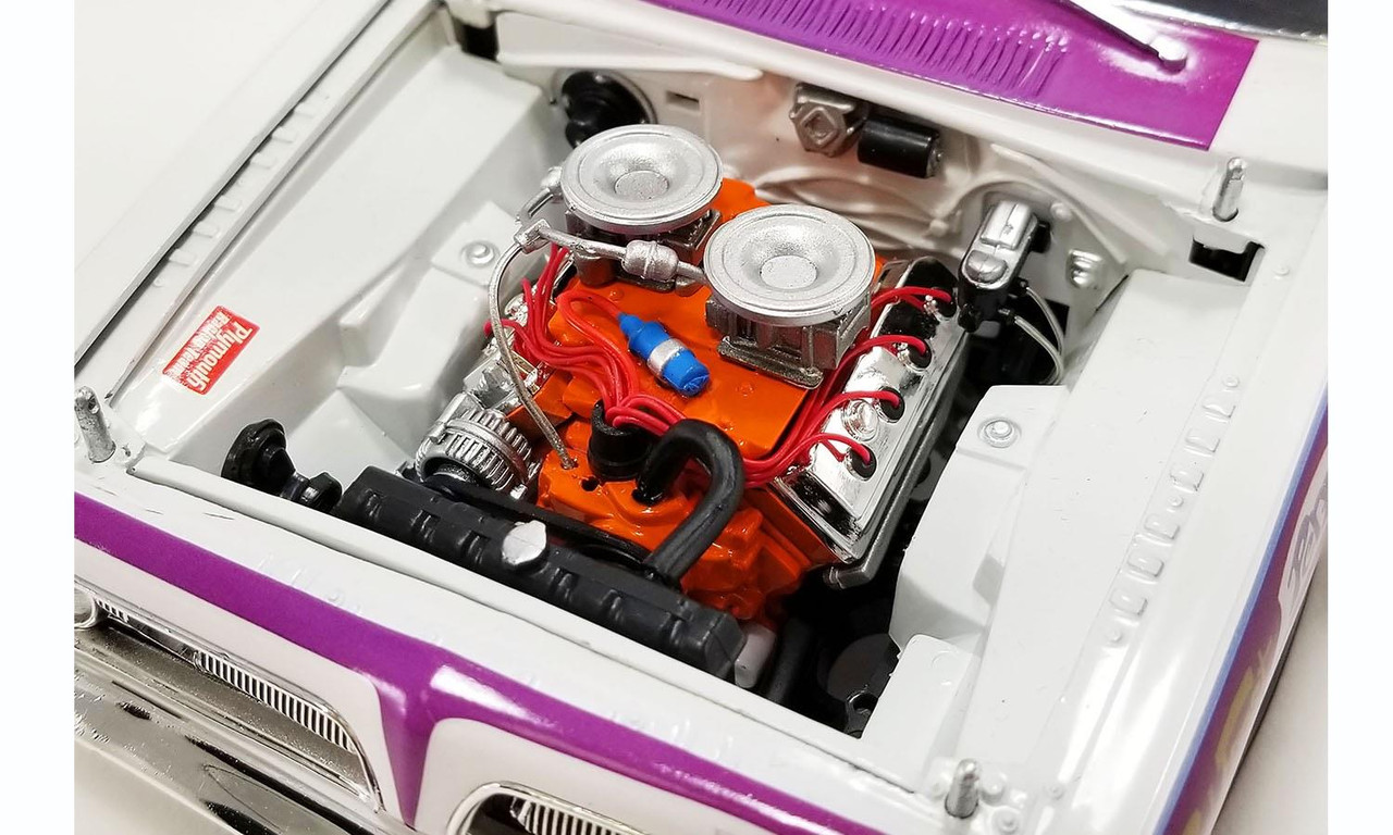 PLYMOUTH BARRACUDA 1/18スケール 80b87949-feaa-40c9-92ef-