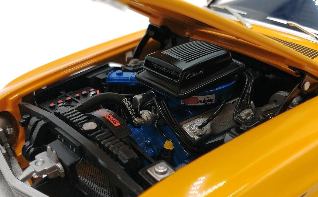 Acme Retro Hobby Exclusive 1:18 Scale 1970 Ford Mustang Mach 1