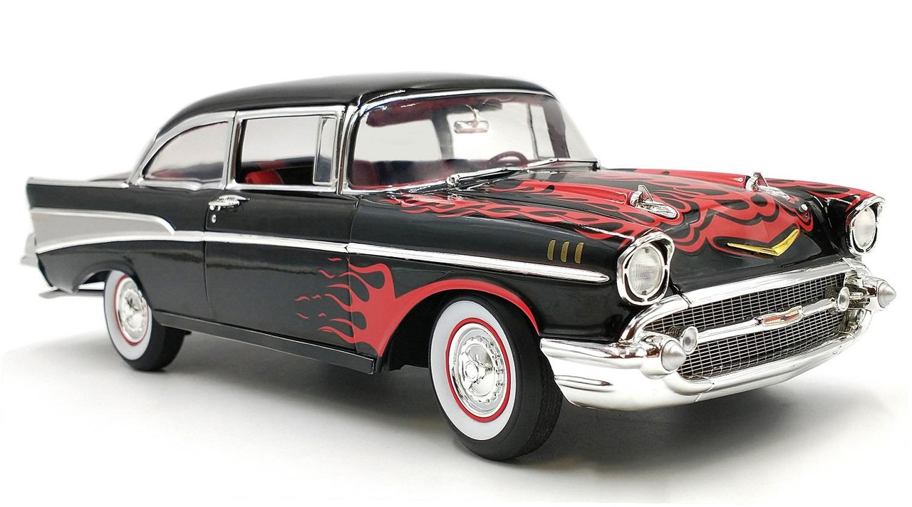 バービー　シェビーベルエア1957 1/18 バービー 1957 シボレー ベルエア ブルー コンバーチブル 1:18