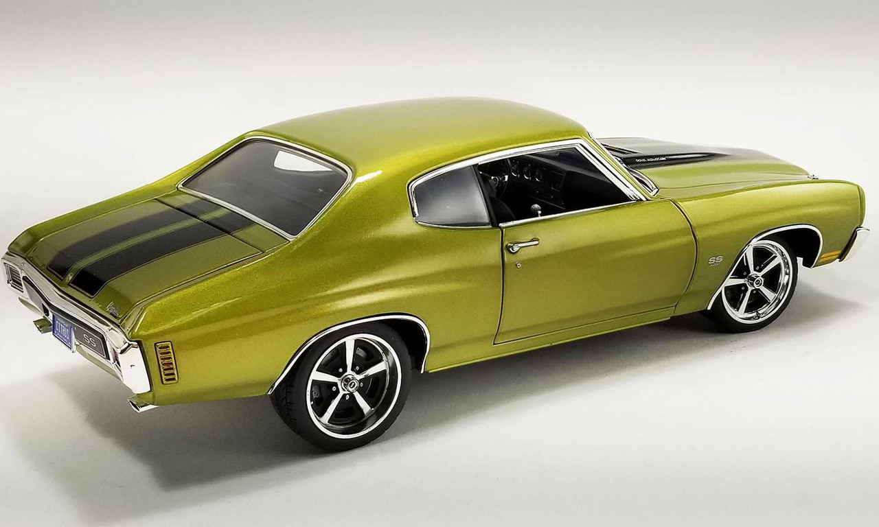 Acme 1:18 Scale 1970 Chevrolet Chevelle SS Restomod - Citrus Green