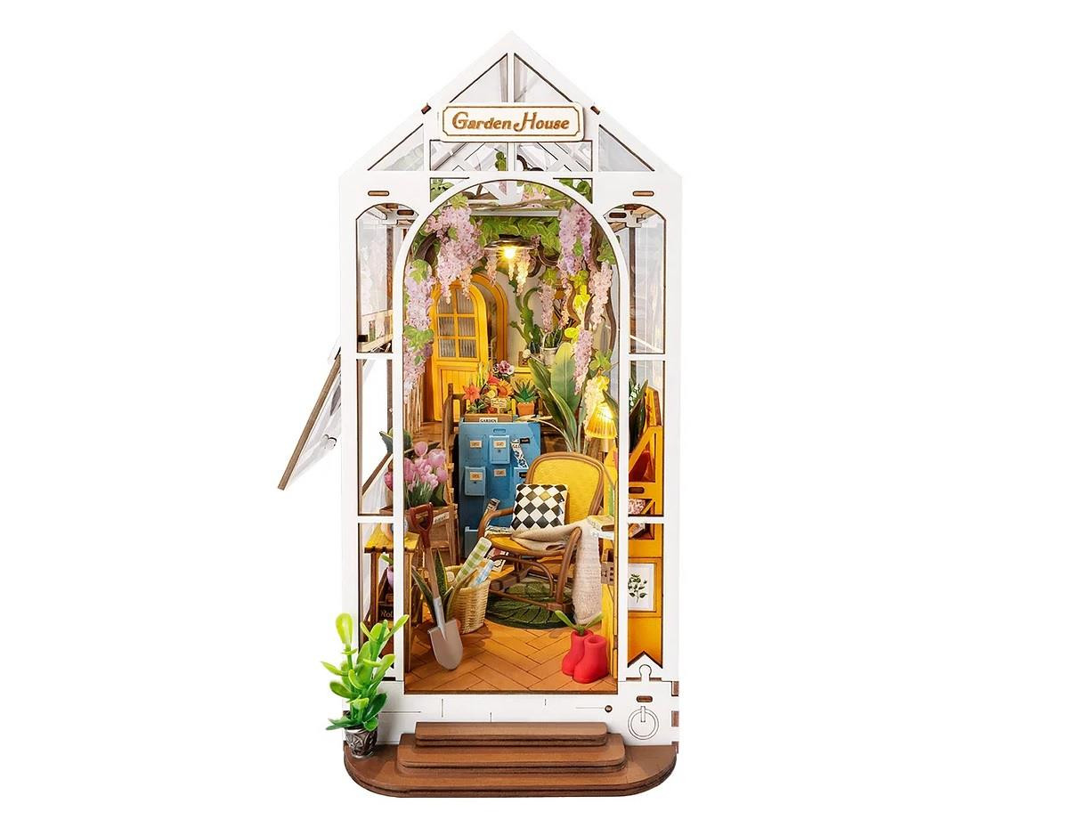 Robotime Rolife Garden House Book Nook TGB06 - Retro Hobby