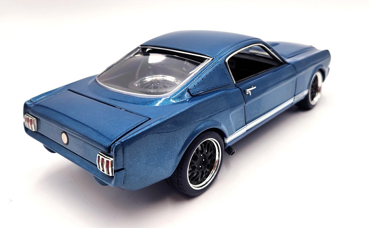 Acme 1:18 Scale 1965 Shelby GT350R - Pro Touring (Blue) A1801879