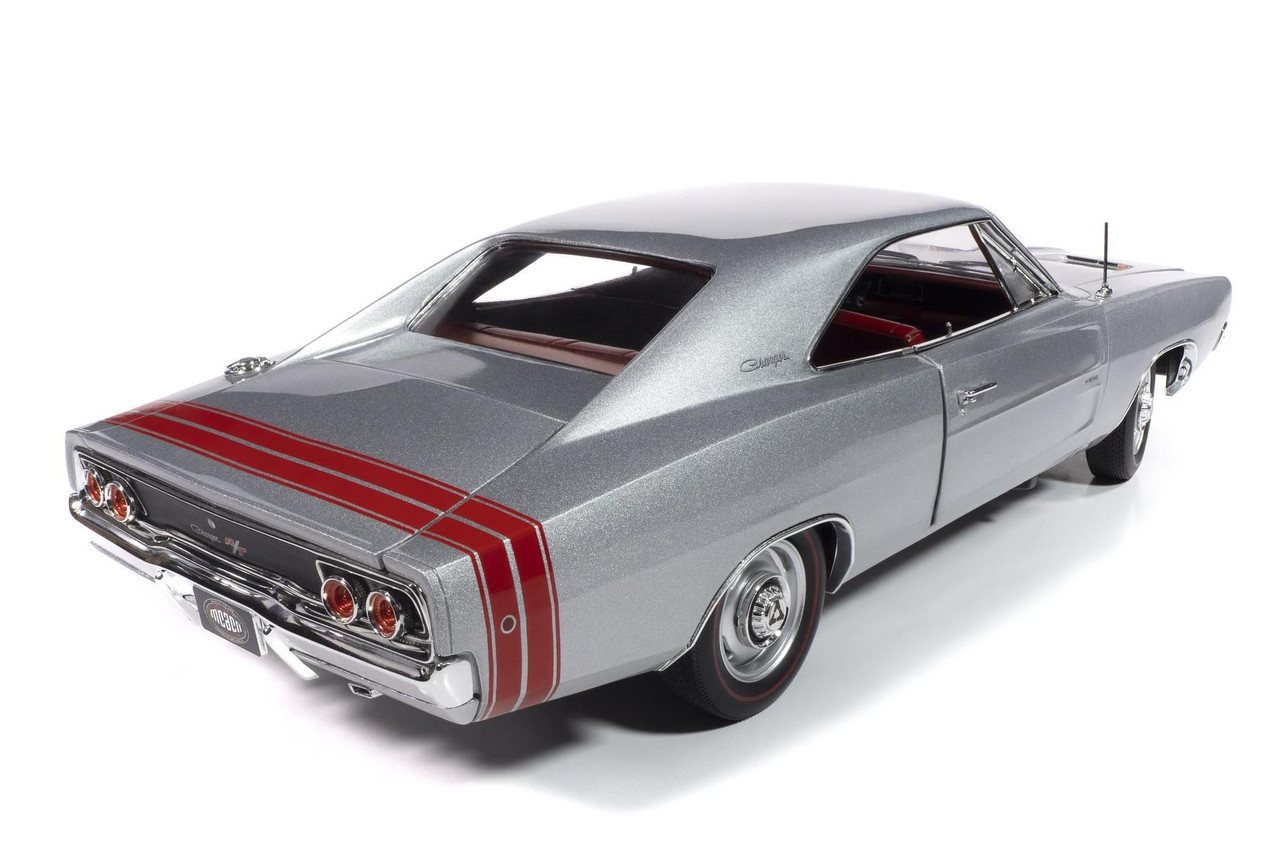 Auto World 1:18 Scale 1968 Dodge Charger R/T MCACN (AA1 Silver