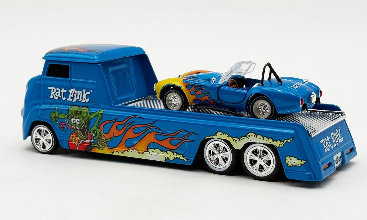 Acme 1:64 Scale Rat Fink Hauler with Cobra Super Snake SC64006