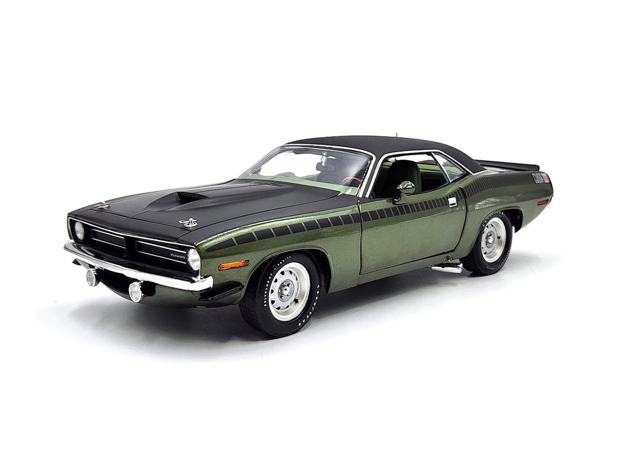 Acme 1:18 Scale 1970 Plymouth AAR Cuda Vinyl Top (Ivy Green
