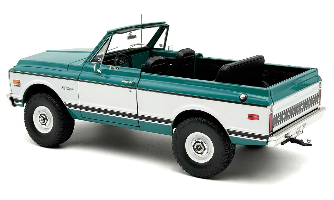 Acme 1:18 Scale 1972 Chevrolet Blazer K/5 CST - Route 66 100th